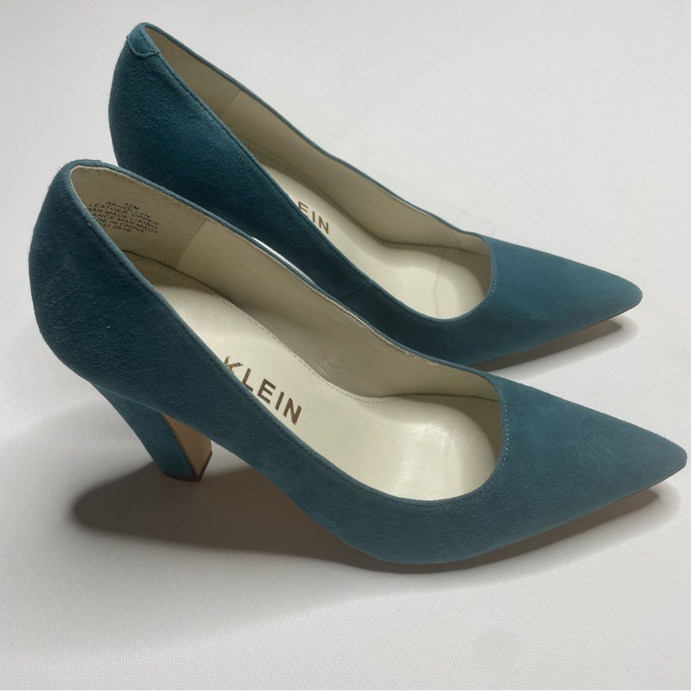 ANNE KLEIN Turquoise Teal Suede Pump Block Heels Akhollyn Corporate Office